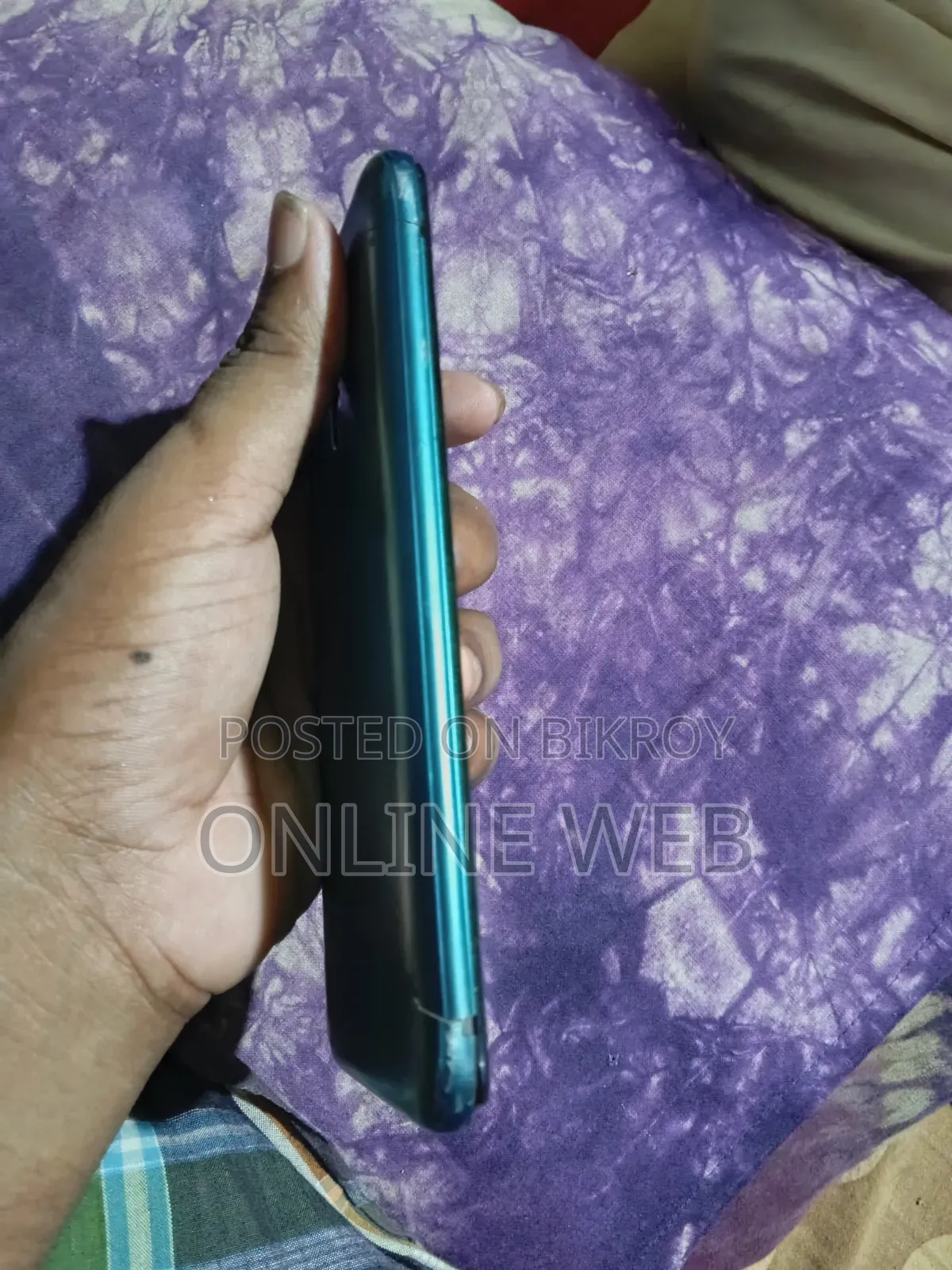 Itel 32 GB Blue