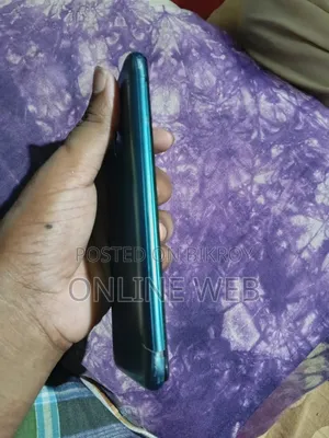 Itel 32 GB Blue