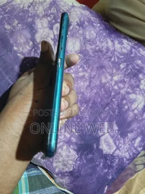 Itel 32 GB Blue
