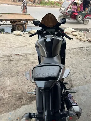 Yamaha R15 V3 2021 Gray