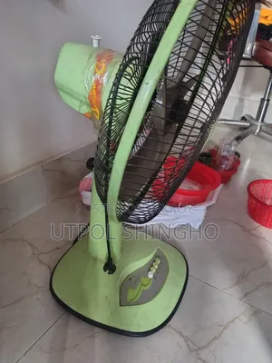 Media Fan 16-Inch, 5-Blade Sale