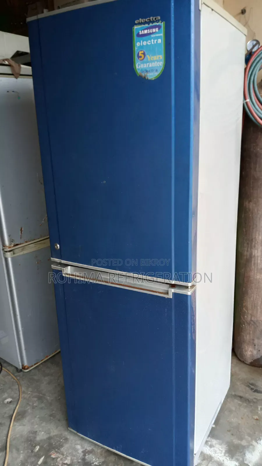 Electra Refrigerator for Sale.
