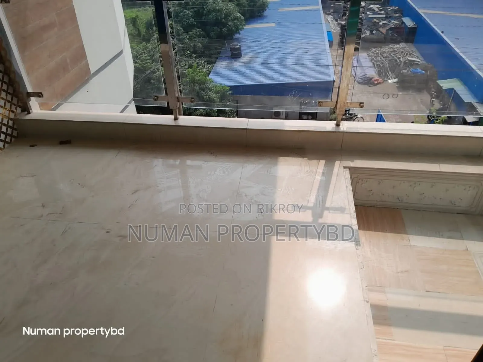 4-bedroom Apartment in Numan Property Bd, Basundhara for Rent