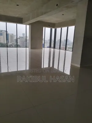 3020 SFT Commercial Space Rent in Gulshan 2