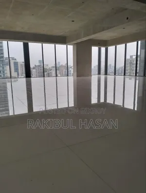 3020 SFT Commercial Space Rent in Gulshan 2