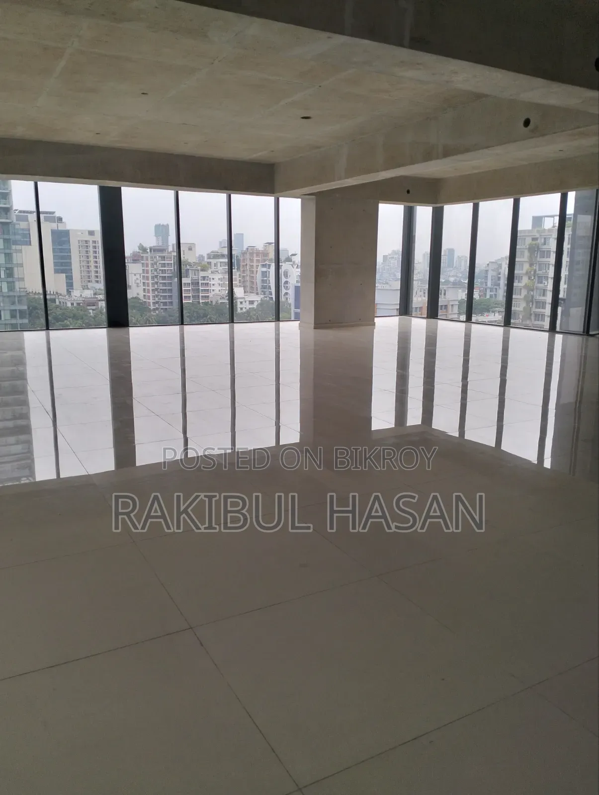 3020 SFT Commercial Space Rent in Gulshan 2