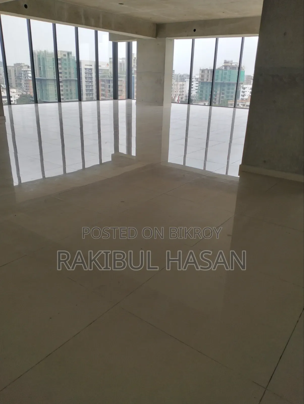 3020 SFT Commercial Space Rent in Gulshan 2