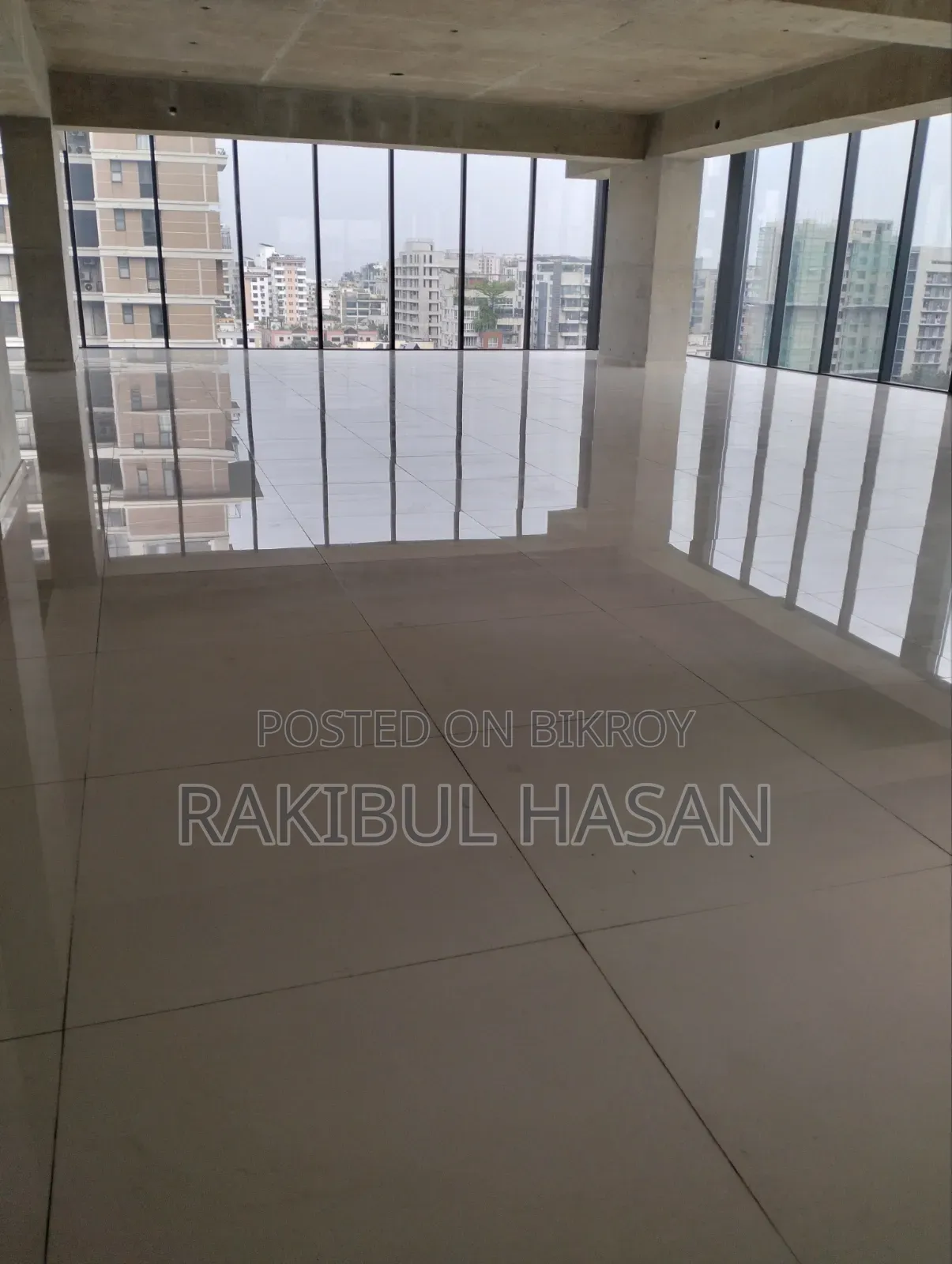 3020 SFT Commercial Space Rent in Gulshan 2