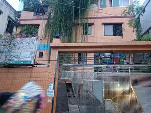 ২০ বেডরুমের বাড়ি পিট্রিছায়া, যাত্রাবাড়ী বিক্রয়ের জন্য