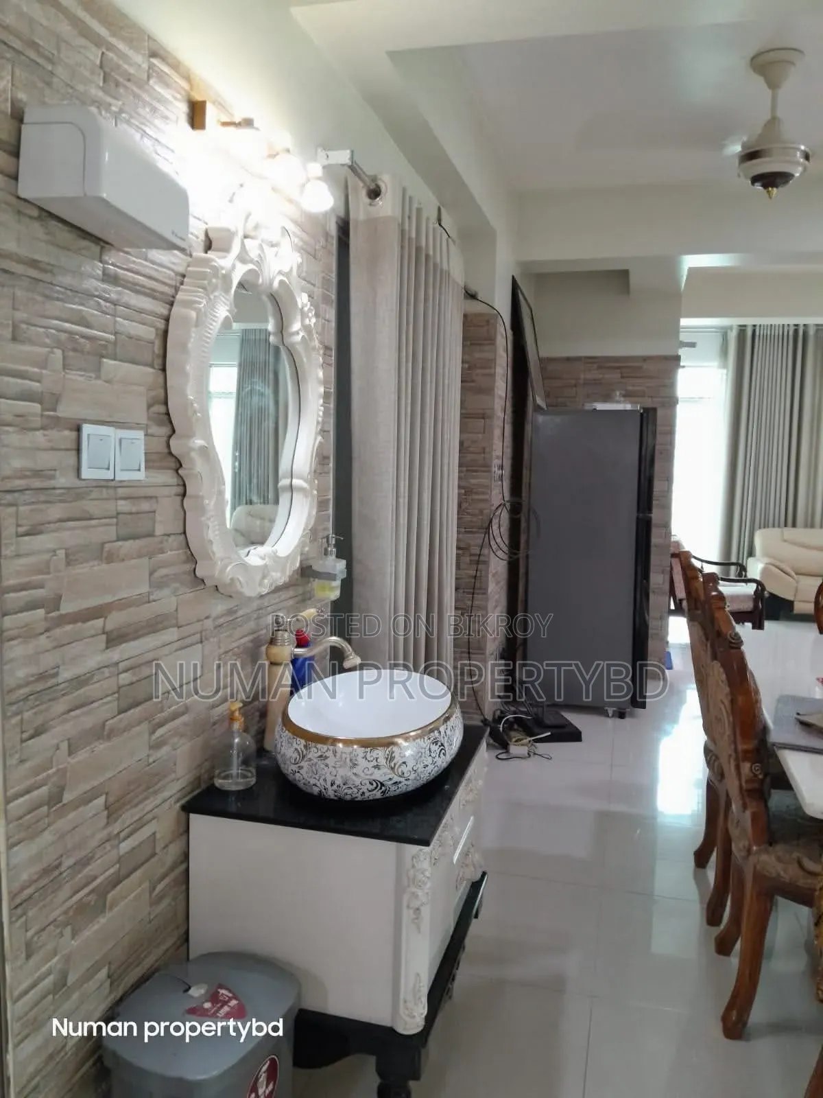 Furnished 3-Bedroom Apartment in Numan Property Bd, Basundhara for Rent