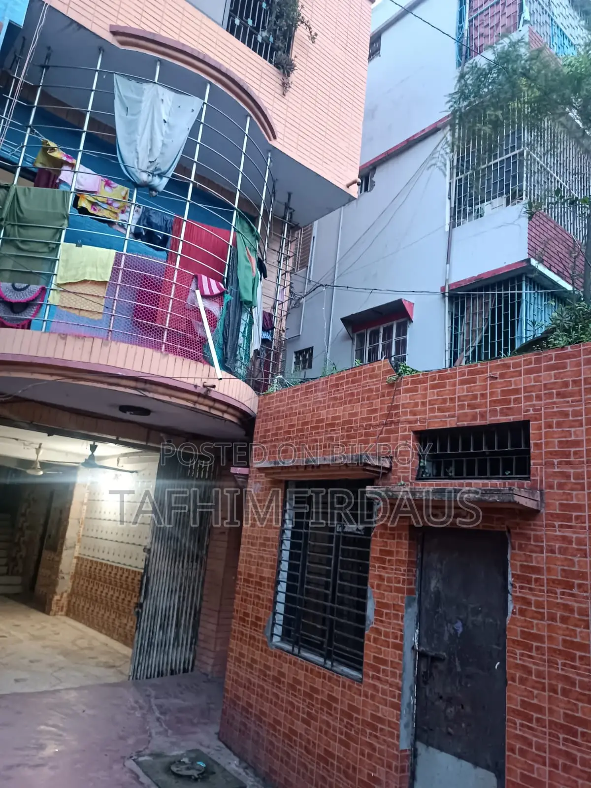 20-Bedroom House in Pitrichhaya, Jatrabari for Sale
