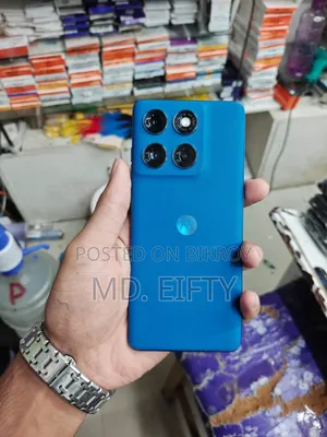 নতুন মটোরোলা এজ ৬০ ফিউশন ২৫৬ জিবি ব্লু