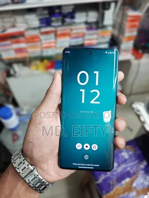 নতুন মটোরোলা এজ ৬০ ফিউশন ২৫৬ জিবি ব্লু