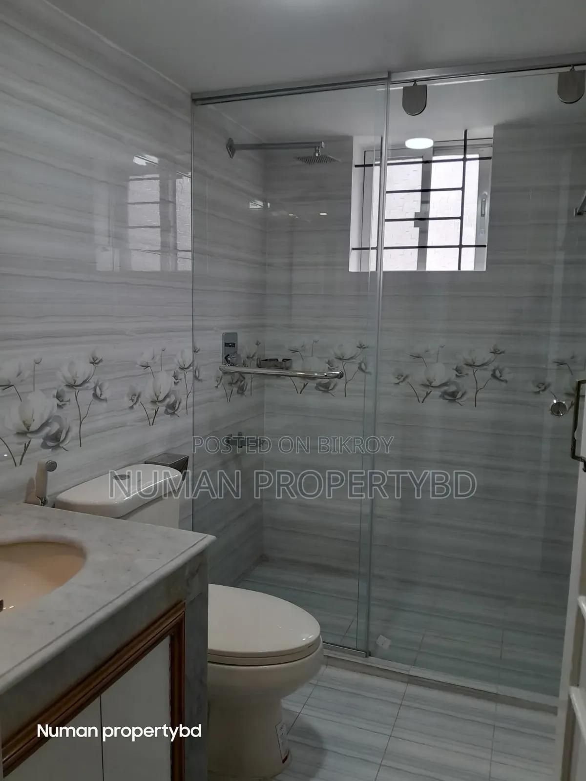 Furnished 3 Bedroom Apartment in Numan Property Bd, Bashundhara for Rent