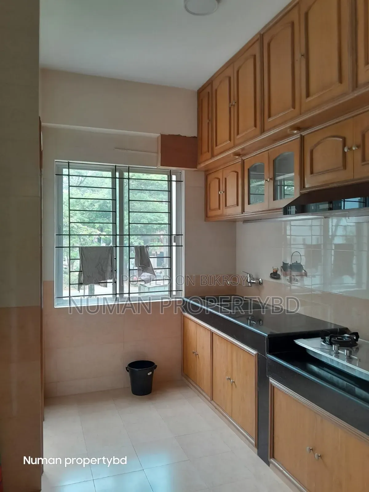 Furnished 3 Bedroom Apartment in Numan Property Bd, Bashundhara for Rent