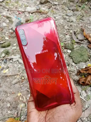Samsung Galaxy A70s 128 GB Red