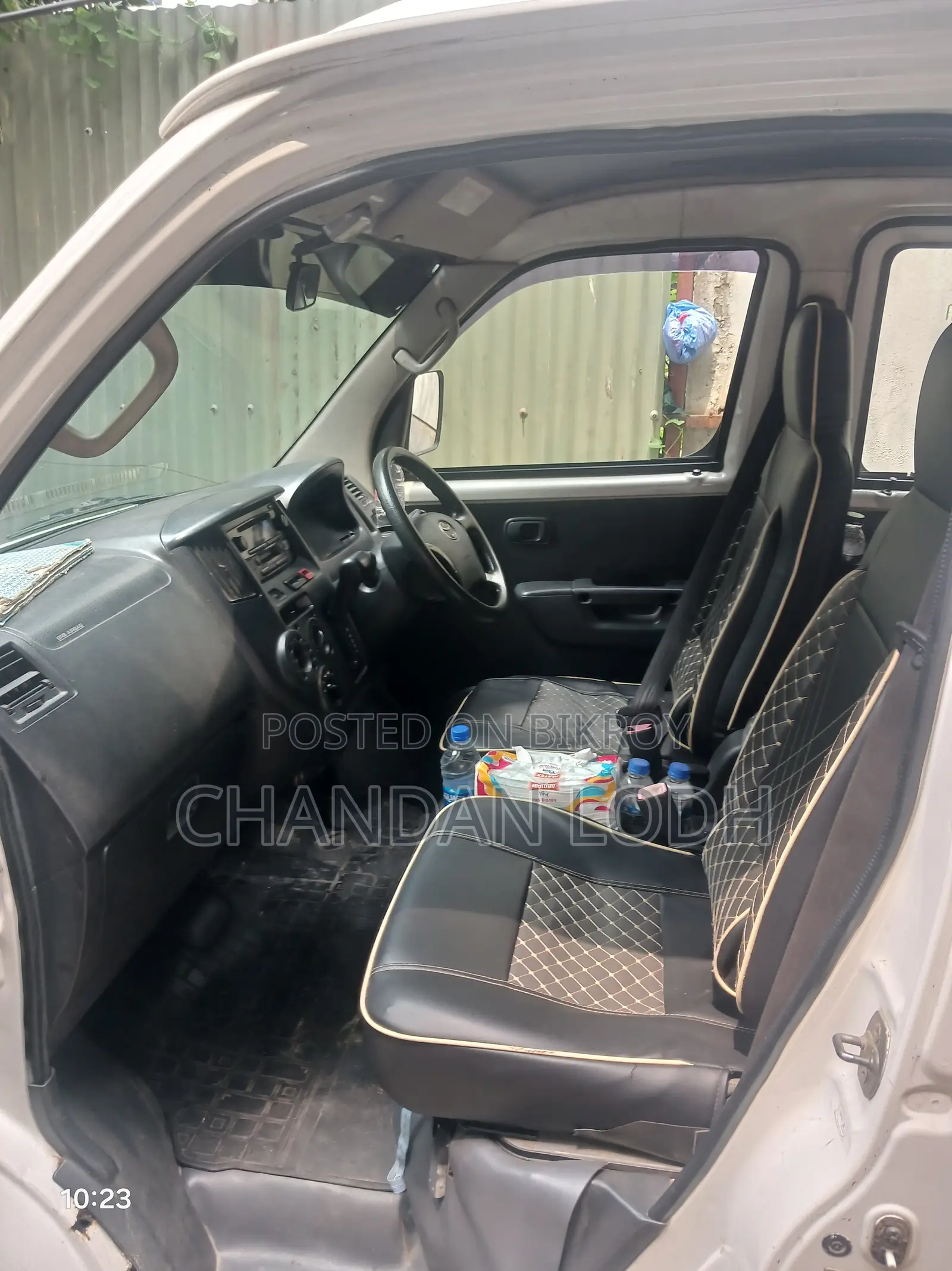 Toyota Grand HiAce 2008 White