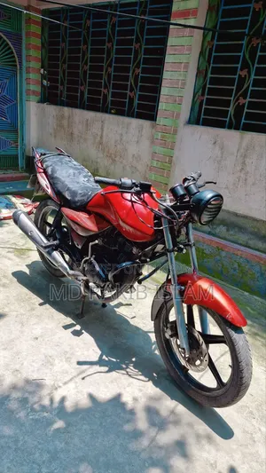 Pegasus Zeus 150 2014 Red
