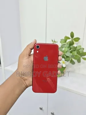 Apple iPhone XR 64 GB Red