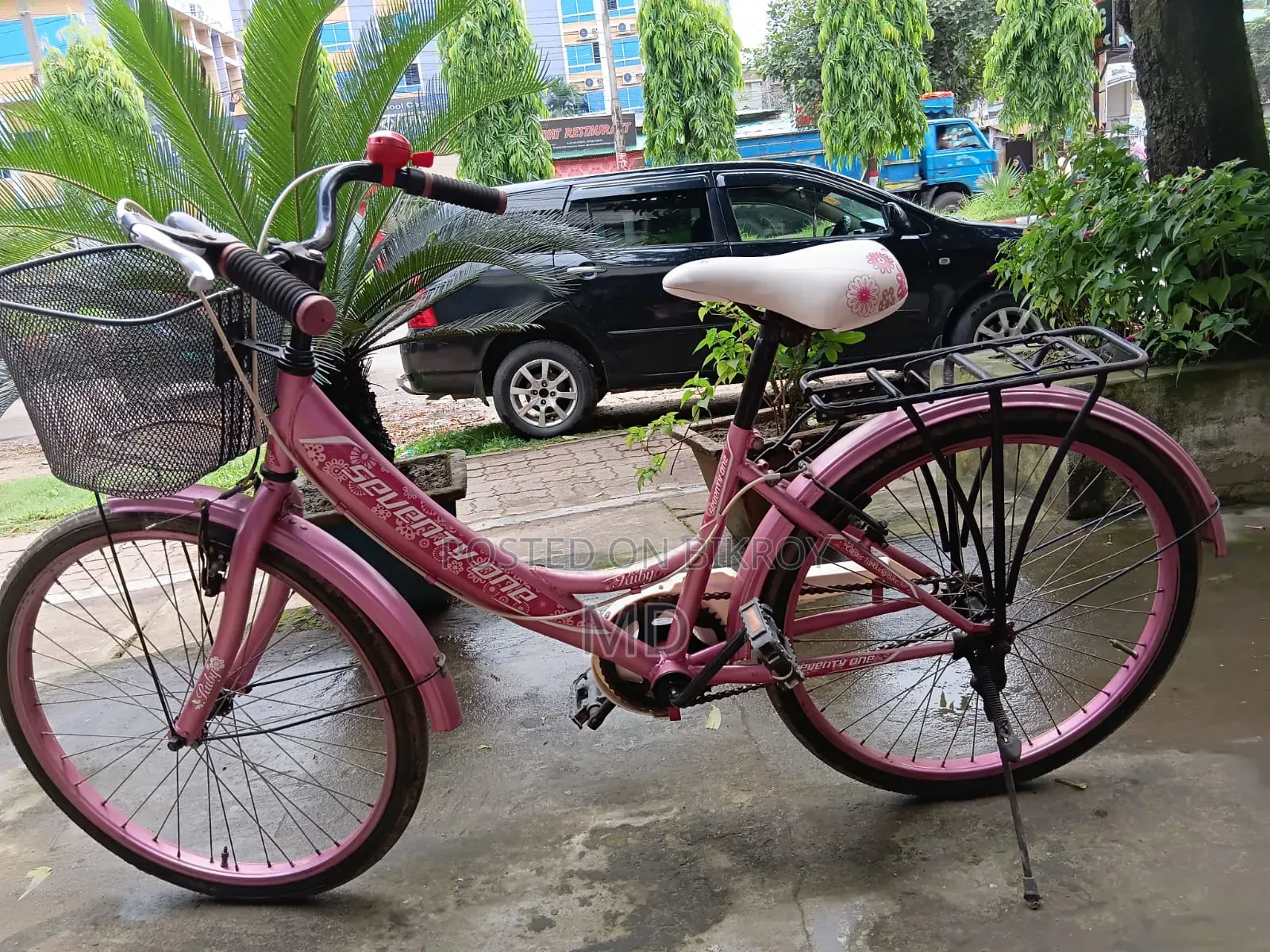 A wonderful ladies' bicycle for sale.