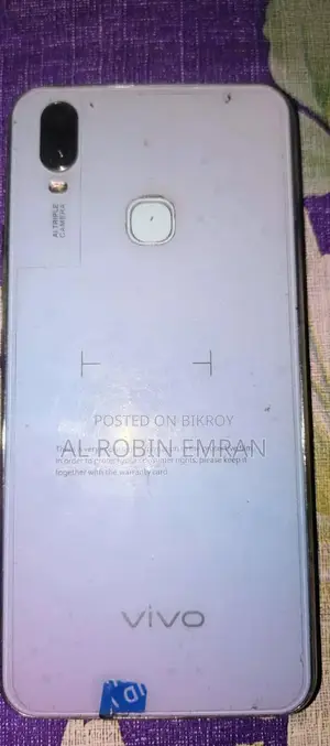 Vivo Y11 32 GB Blue