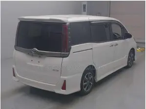 Toyota Noah 2.0 Front-Wheel Drive (7 Seater) 2021 Pearl
