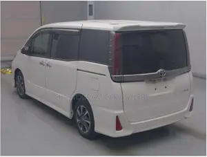 Toyota Noah 2.0 Front-Wheel Drive (7 Seater) 2021 Pearl