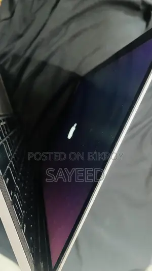 Laptop Apple MacBook Pro 2016 8GB SSD 256GB