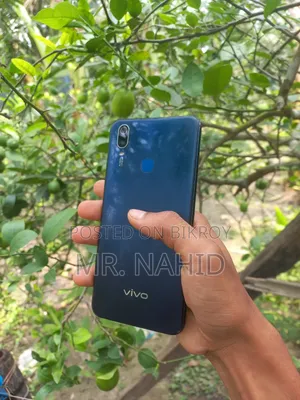 Vivo Y11 32 GB Blue