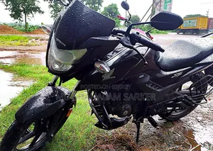 Honda 2025 Black