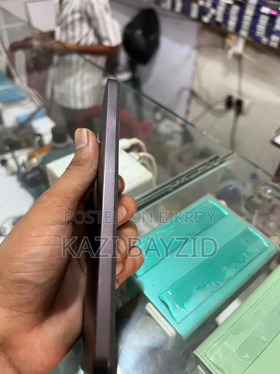 Vivo Y27 128 GB Black
