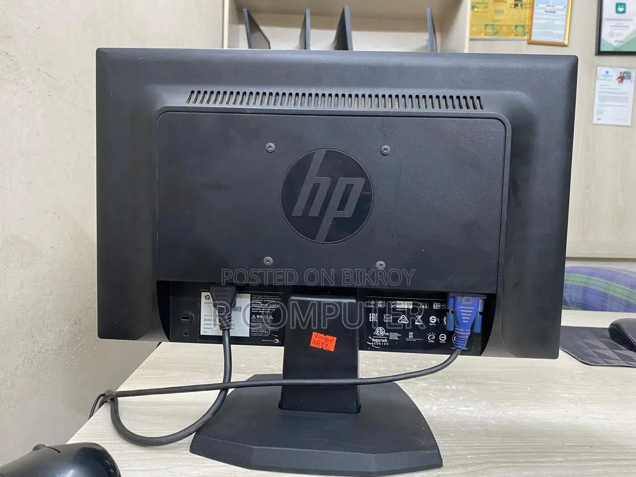 Hp 19"Inch V194 Led Full Fresh Monitor