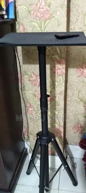 Projector With Tripod and Stand
