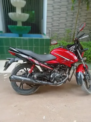 হিরো ইগনিটর ২০১৮ লাল
