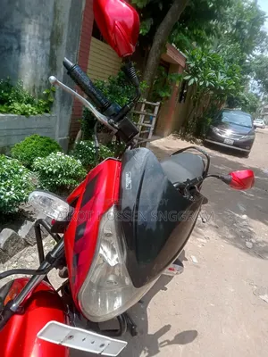 হিরো ইগনিটর ২০১৮ লাল