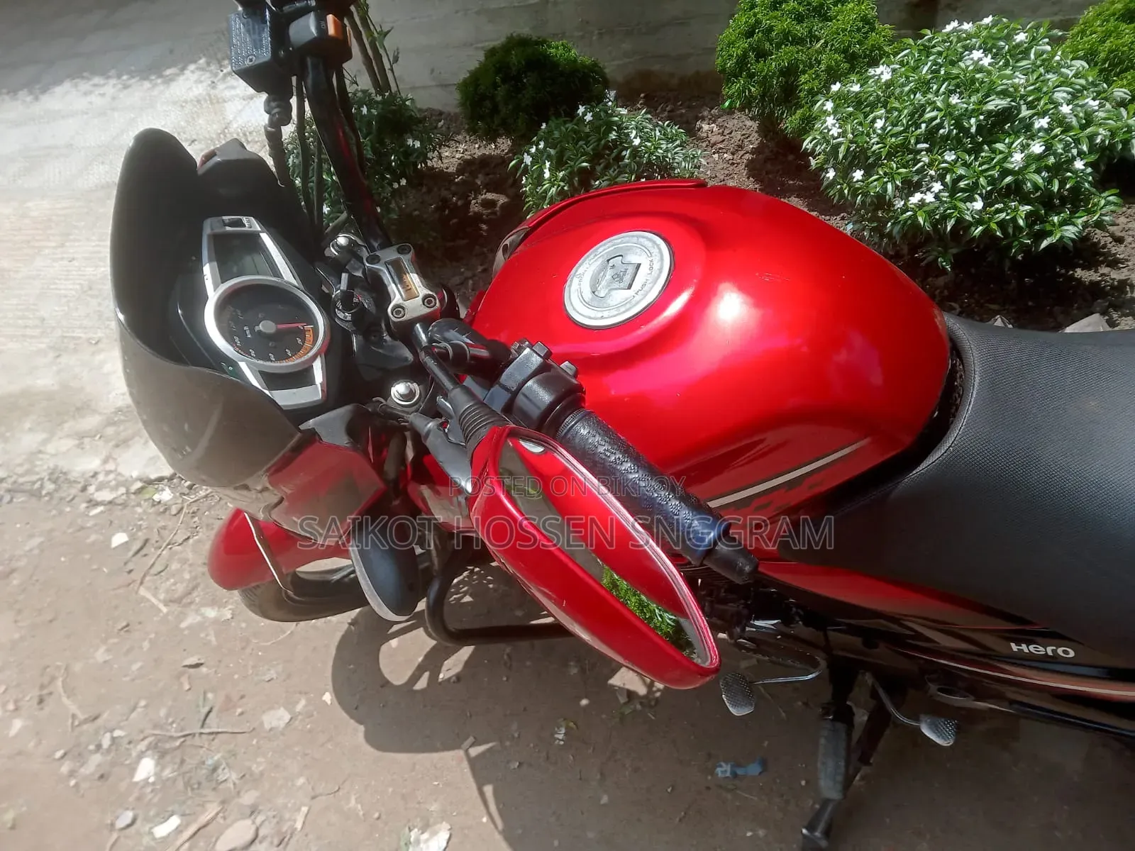 হিরো ইগনিটর ২০১৮ লাল