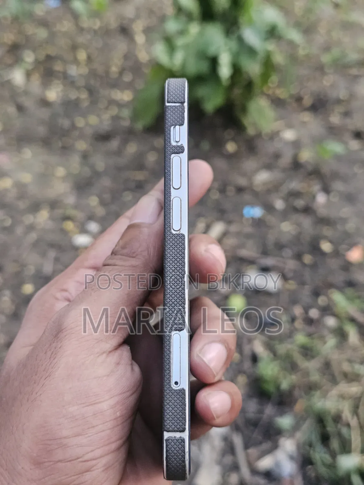 অ্যাপল আইফোন ১২ ১২৮ জিবি হোয়াইট
