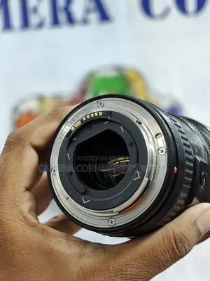Canon 17-40mm Lens