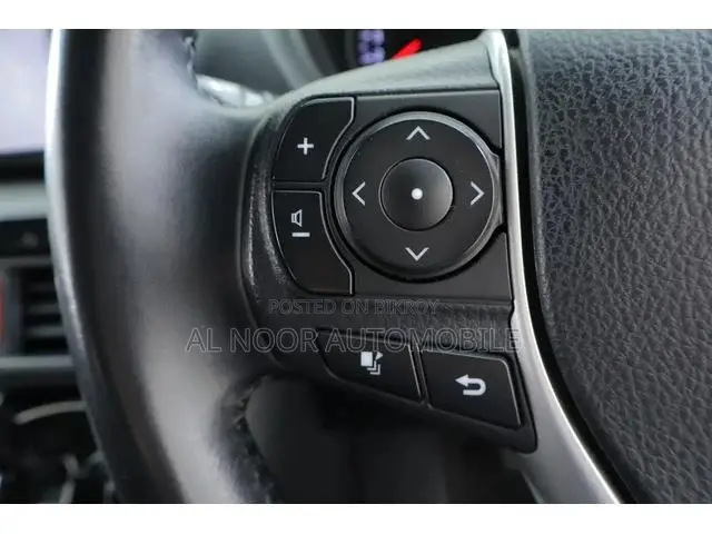 Toyota Noah 2021 Pearl