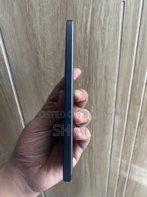 Vivo Y200 128 GB Black