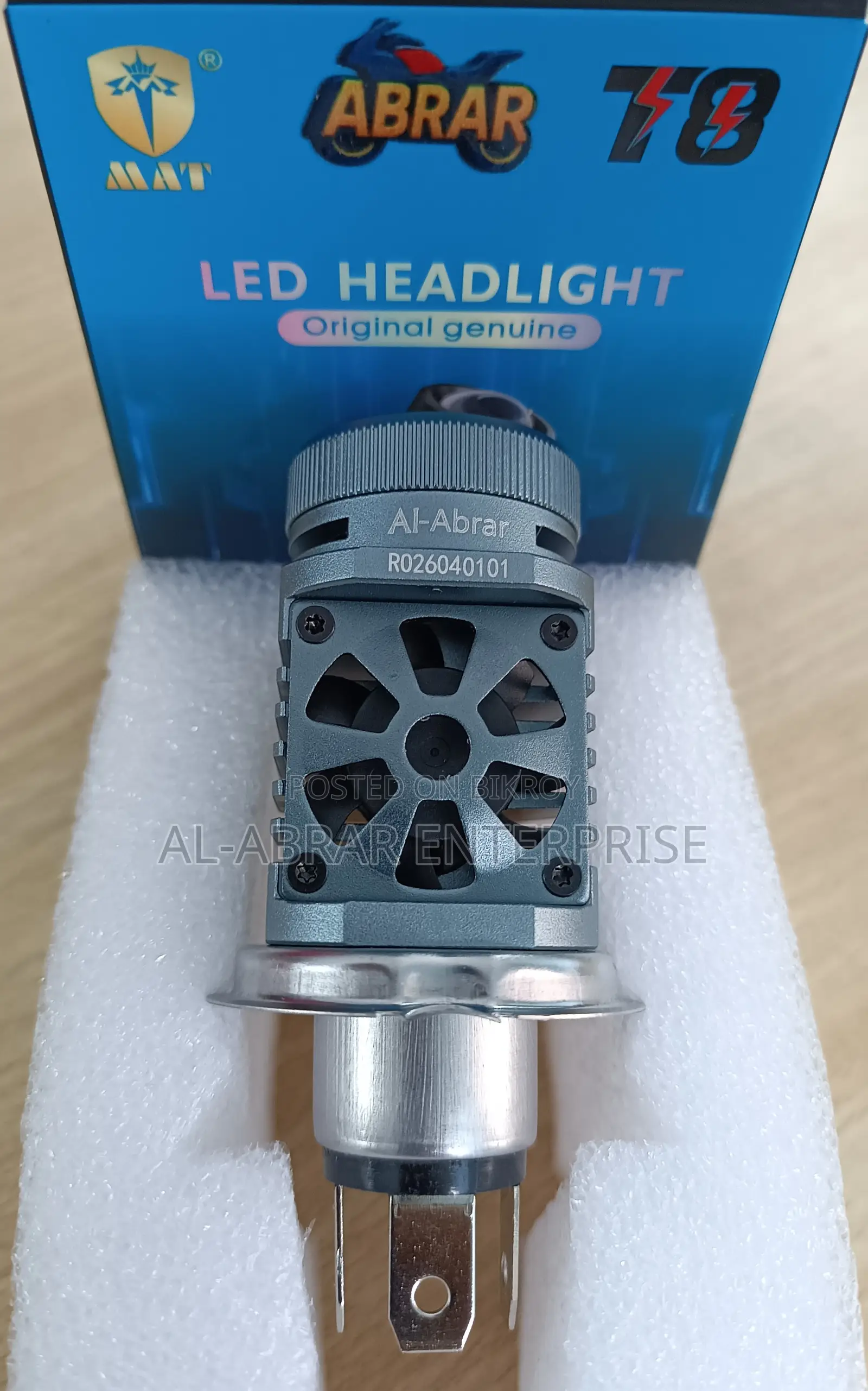T-8 LED Headlight - 115