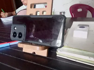 Vivo Y27s 128 GB Purple