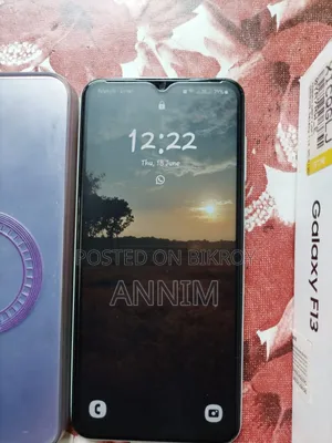 স্যামসাং গ্যালাক্সি এফ১৩ ৬৪ জিবি হোয়াইট