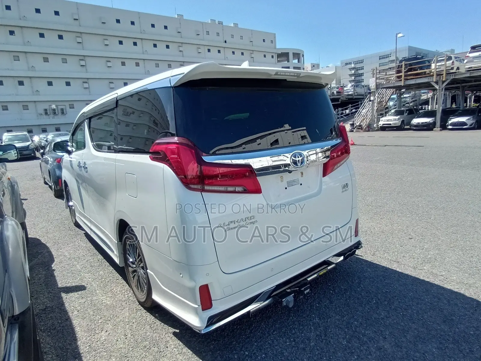 Toyota Alphard 2.5 Hybrid AWD 2023 Pearl