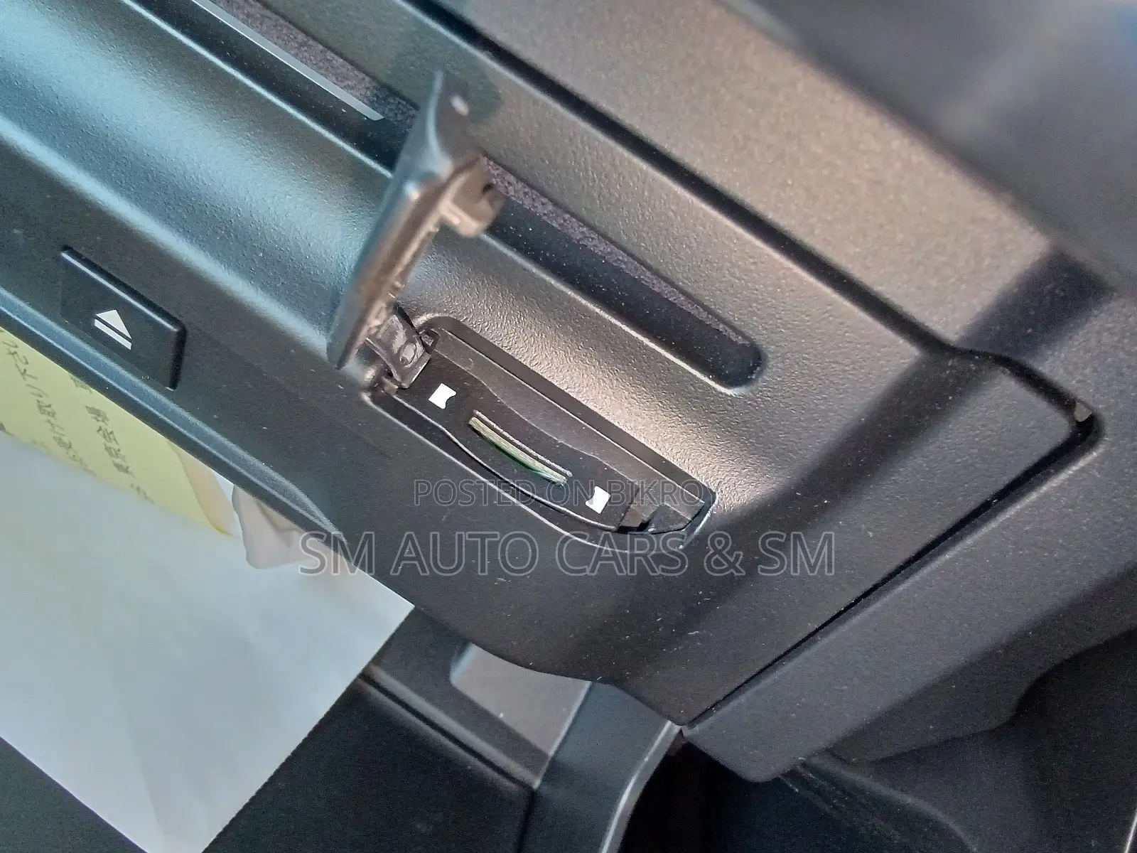 Toyota Alphard 2.5 Hybrid AWD 2023 Pearl