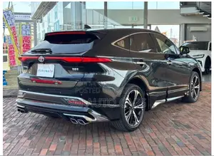 Toyota Harrier 2.5 Hybrid 2021 Black
