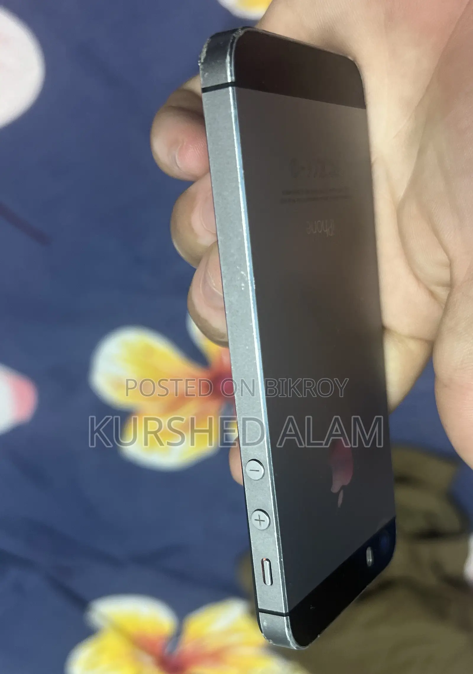 Apple iPhone 5s 32 GB Gray