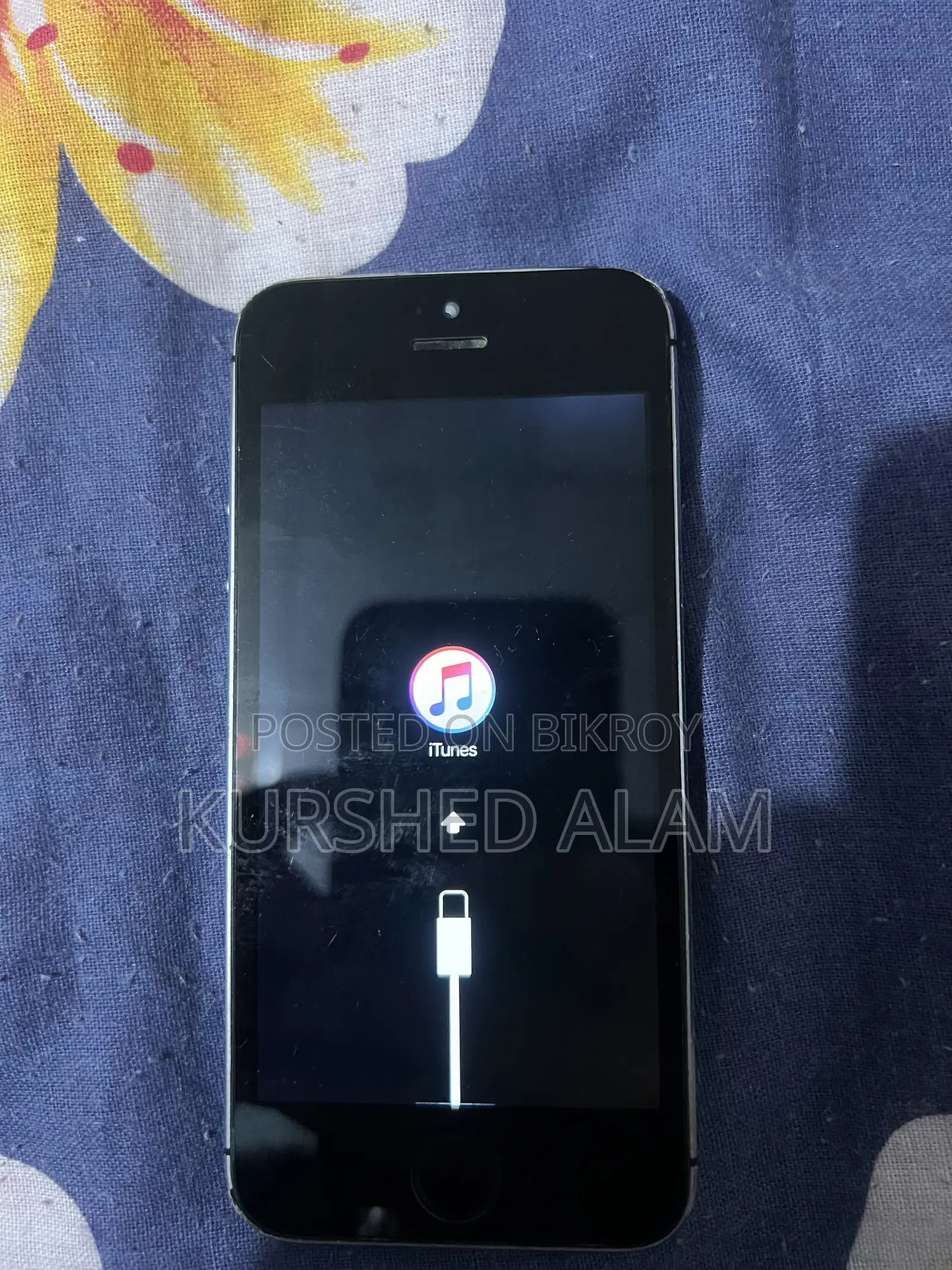 Apple iPhone 5s 32 GB Gray
