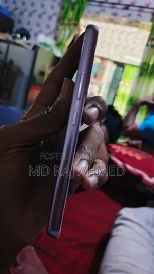 Samsung Galaxy S22 5G 256 GB Purple