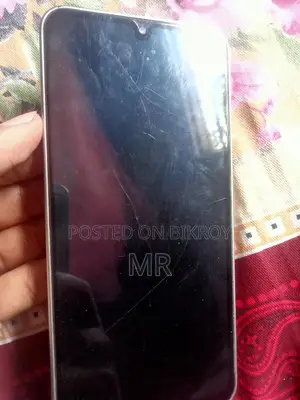 Samsung Galaxy F16 128 GB Gold
